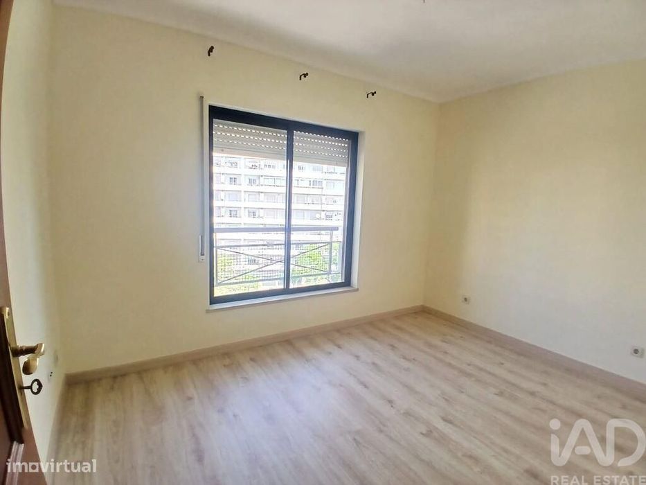 Apartamento T4 em Faro (Sé e São Pedro) de 210,00 m2