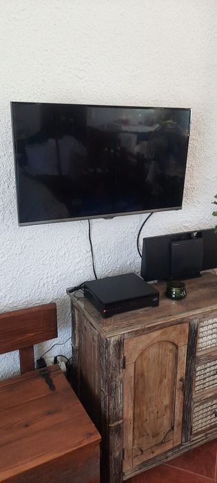 TV Samsung 32", full HD.