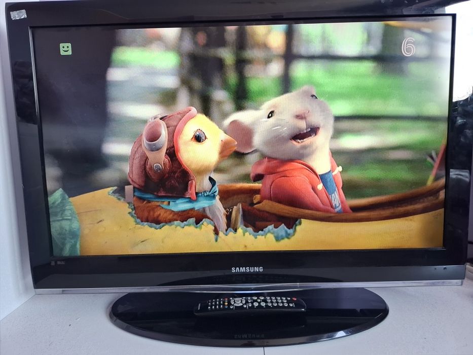 Telewizor Samsung LE37A551P2 z oryginalnym pilotem