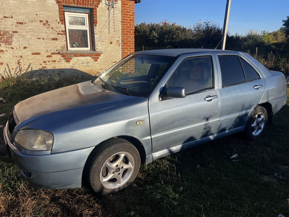 автомобіль  CHERY AMULET