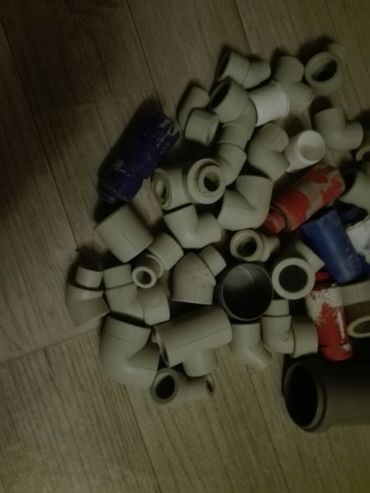 Kolanka pp  złączka pcv