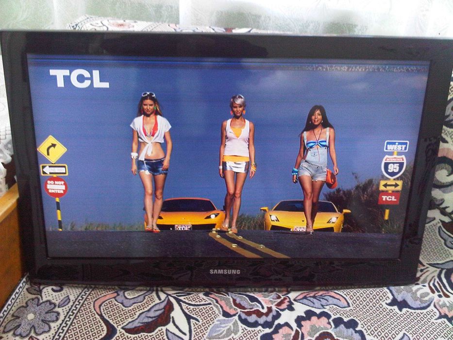 Телевізор Samsung 32” LE32C450E1W