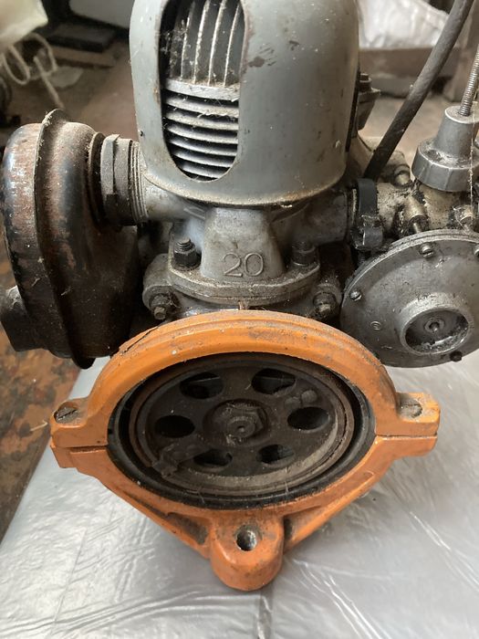 Мотор бензопили Дружба