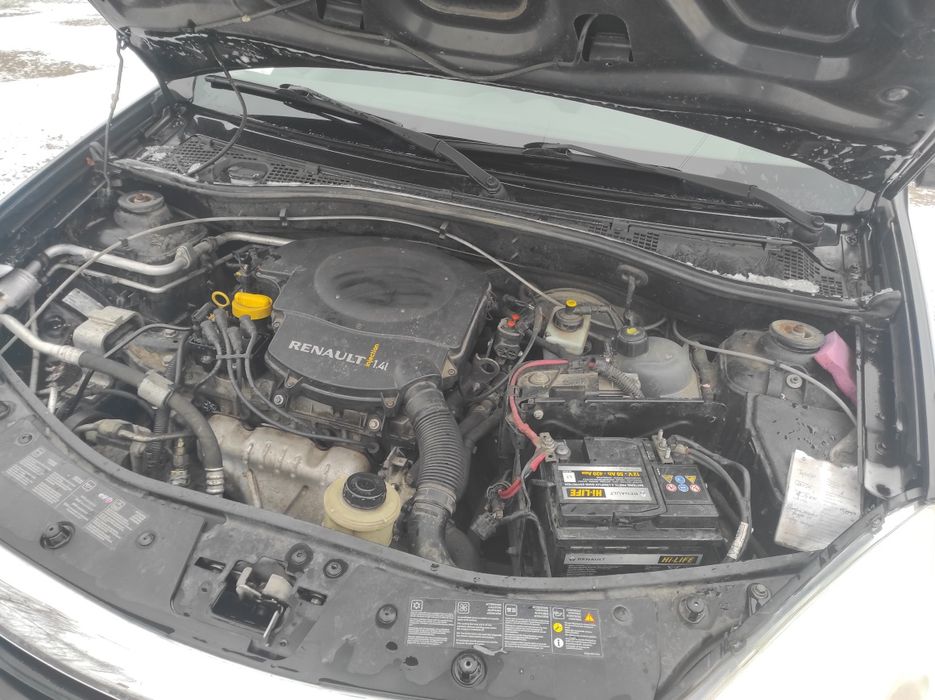 Дачія сандеро 1.4 Газ-бензин з кондиціонером