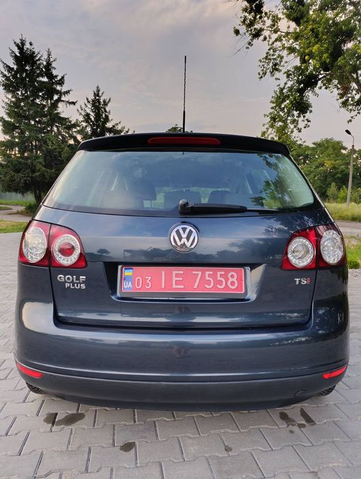 Volkswagen Golf Plus 2009р. автомат  1.4 caxa (90 кВ. 122 л.с.) бензин.