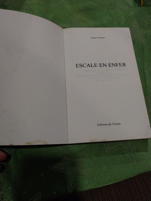 Escale en enfer.  Portes incluídos