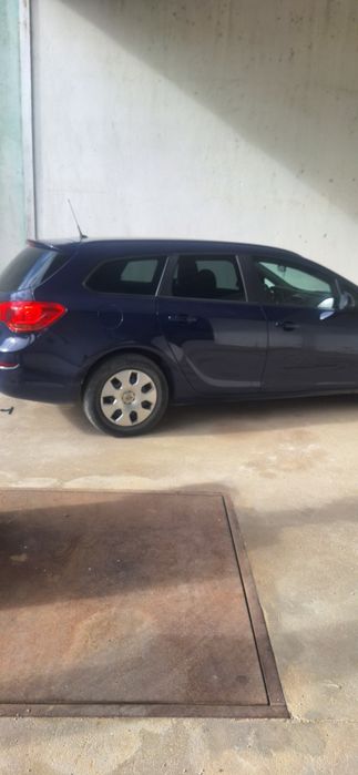 Astra moto Isuzu