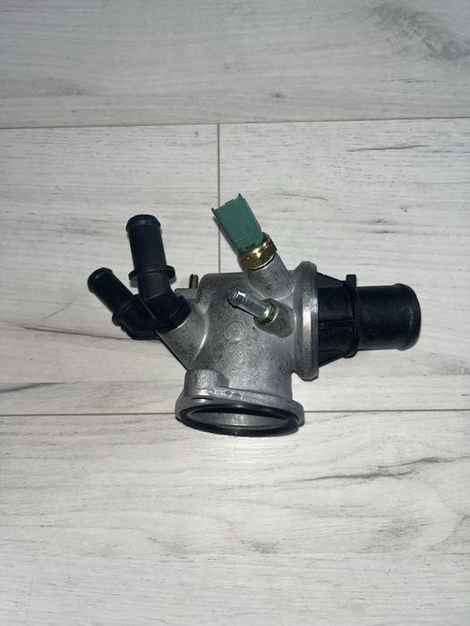 VERNET Termostat Opel Astra H Zafira B 1.9 CDTI