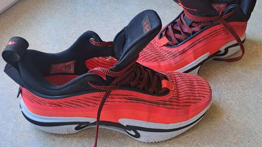 Buty Air Jordan XXXVI Low Flipped Infrared rozmiar 43