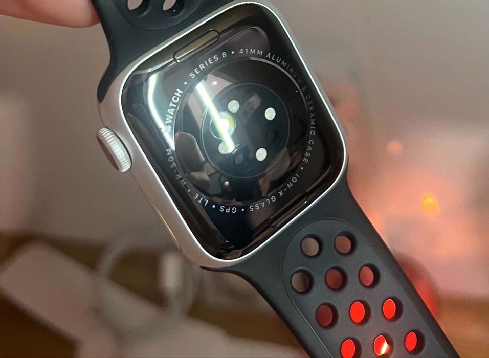 Apple Watch Series 8 cellular 100% bateria