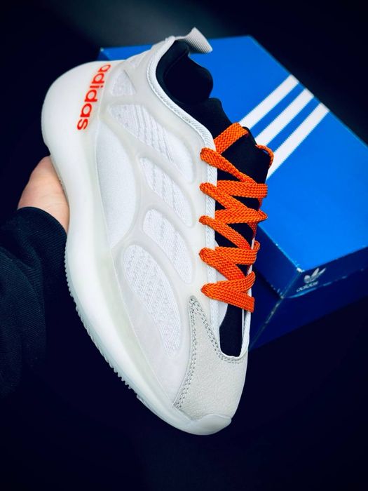 Красочные кроссовки Adidas Yeezy Boost/ легкие и практичные на лето красовки Адідас кросівки буст Адидас Буст Изм буст ізі буст Yeezy Boost izi boost