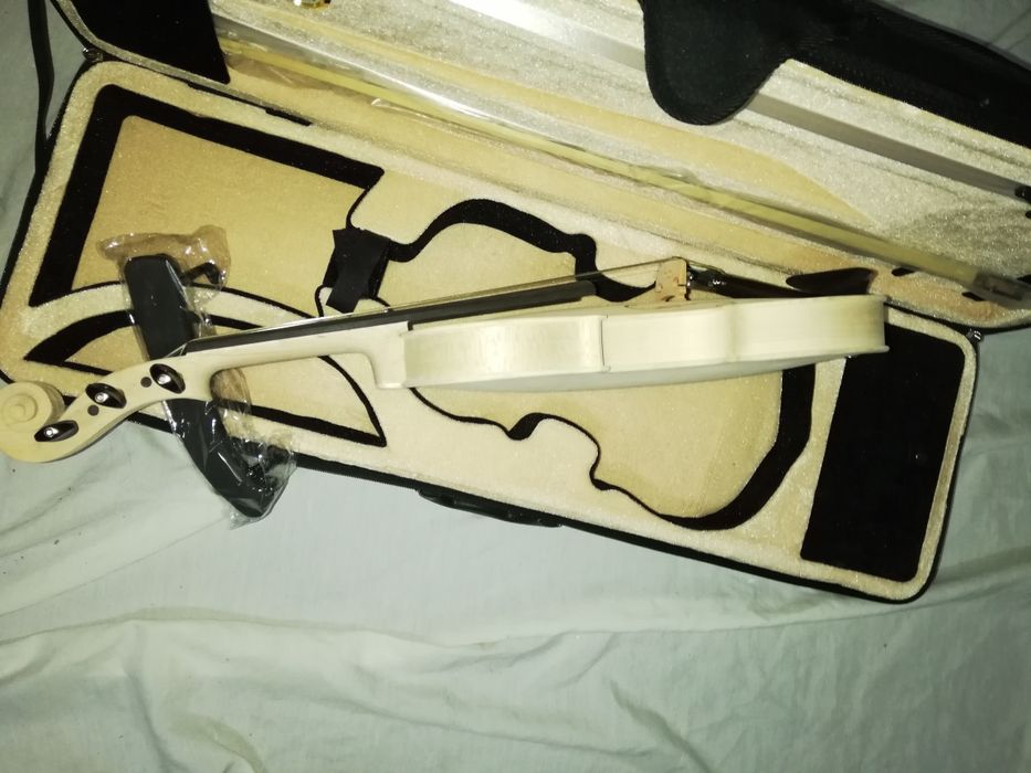 Violino de 5 cordas