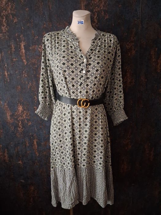 Sukienka midi codzienna plus size