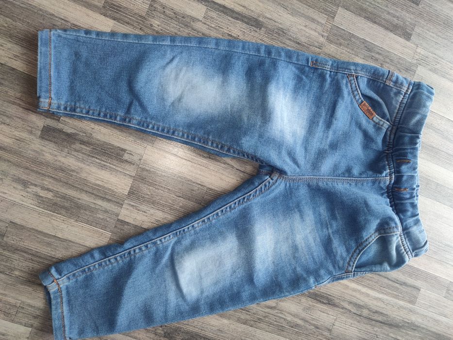 Spodnie jeansowe rozm. 92