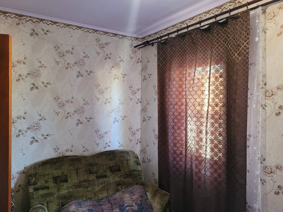 Будинок у Черкасах у тихому місці, 571564