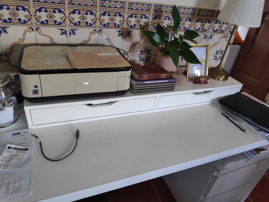 Secretária+Módulo chão+Gavetas