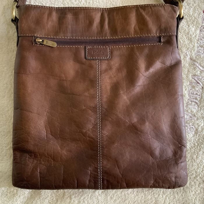Брендова велика чоловіча шкіряна сумка Bolla. Заміри 33 на 31 см
