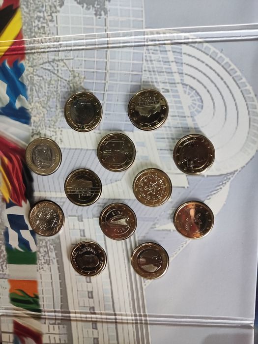 Coleção moedas 1€