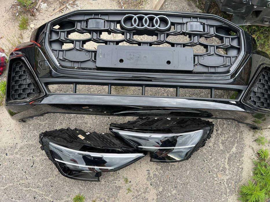 Фари Ауді ку8 Бампер Решітка Audi Q8 4m8 matrix Фонарі Фара Laser