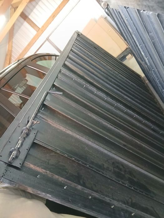 Продам гаражні ворота з фірткою б.у