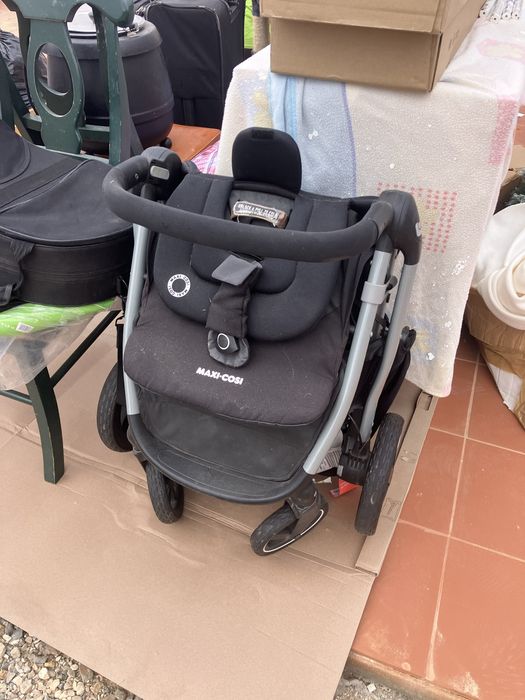 Carrinho de bebé Maxi-Cosi Oxford preto + manta