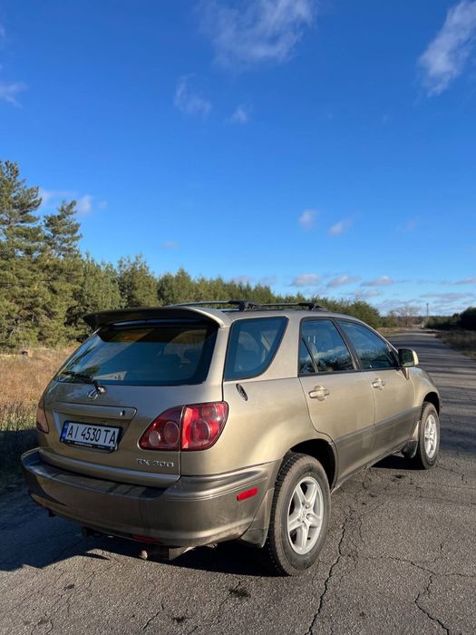 Продам lexus rx300
