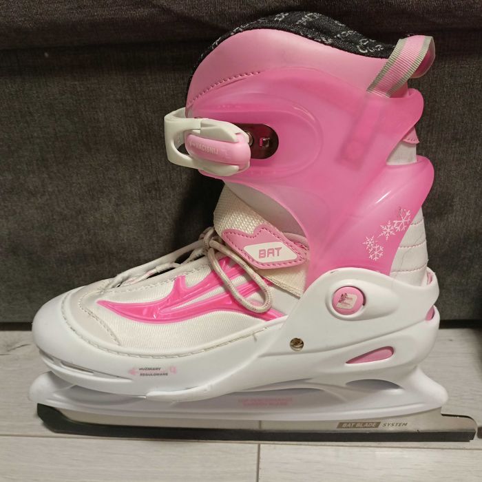 Łyżwy damskie/dziewczęce regulowane 38-41