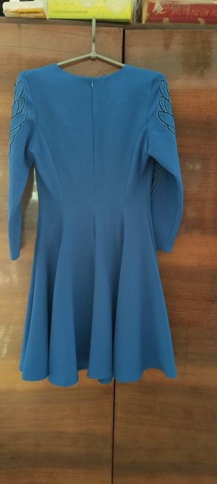 Плаття на девушек и женщин