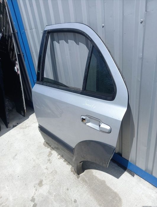 Дверка двері дверь задня ліва Kia Sorento BL