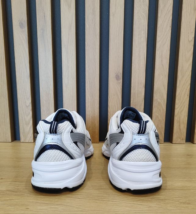 New Balance 530  Oryginalne  Snaekersy męskie  Stan idealny  rozm.44,5