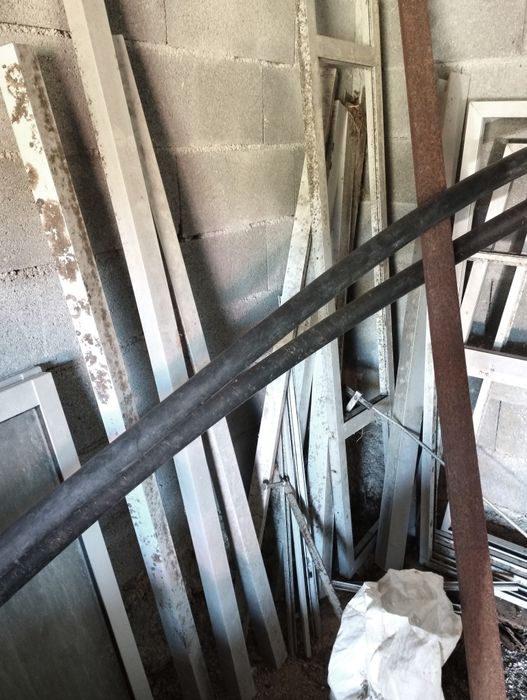 Lote de Janelas em Aluminio