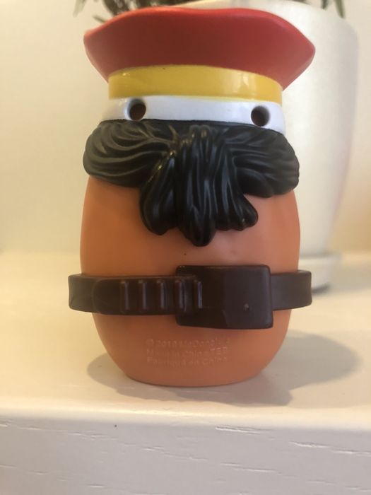 Лімітована іграшка з Мак Дональдс