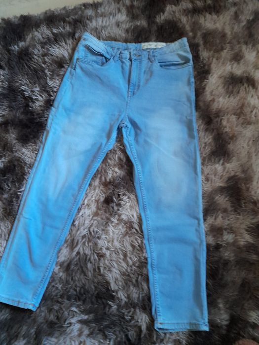 Dzinsy Damskie ''44''