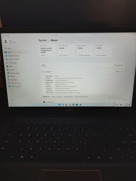 Huawei MateBook D15 i5-8250U 8GB SSD 238 GB IPS Windows 11
