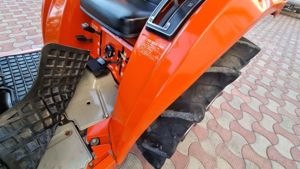 Kubota X-20 GT-3