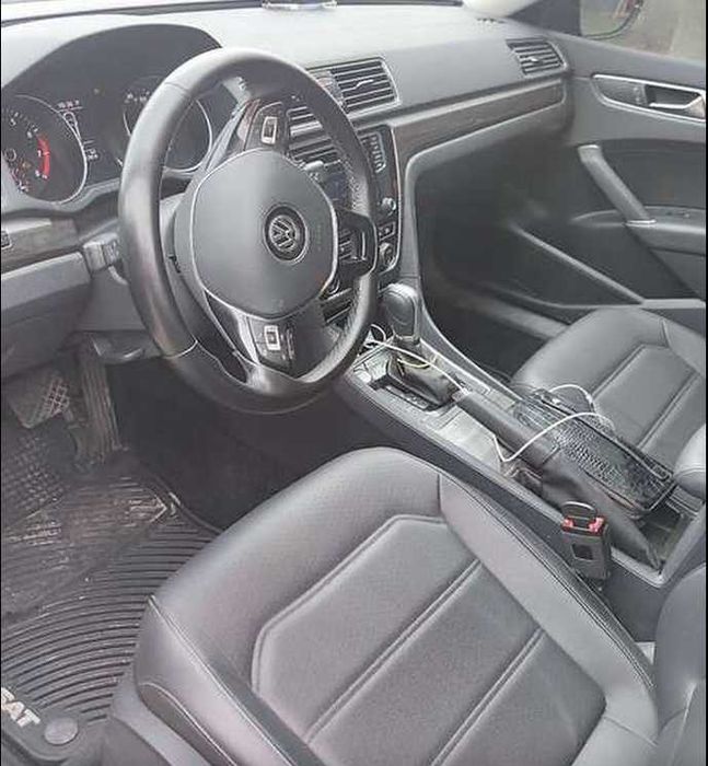 Volkswagen Passat 2.0T Se