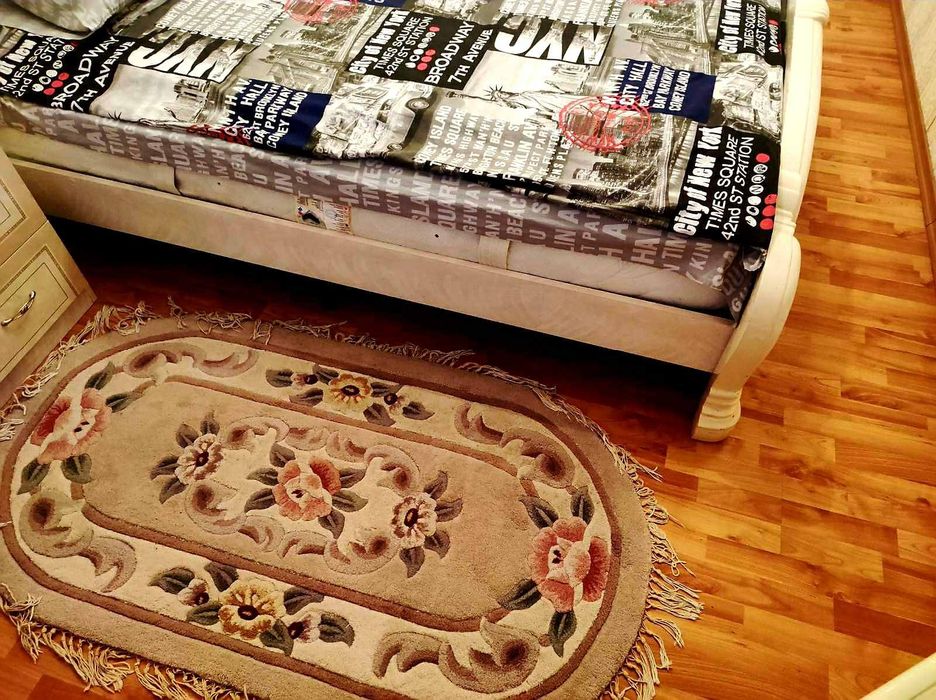 2-кім. Соборна. РОМАНТИЧНА СТУДІЯ, Кухня - ПІЛОН. Подобово. Ціна доби.