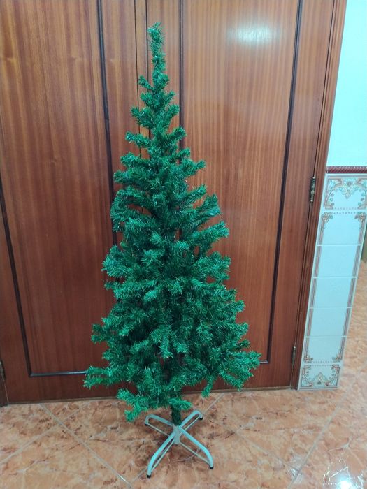 Árvore de Natal efeitos casa quarto apartamento vivenda escritório.