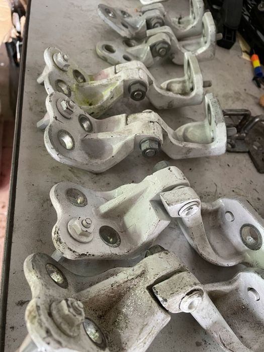 FORD TRANSIT MK8/custom zawias drzwi przednich