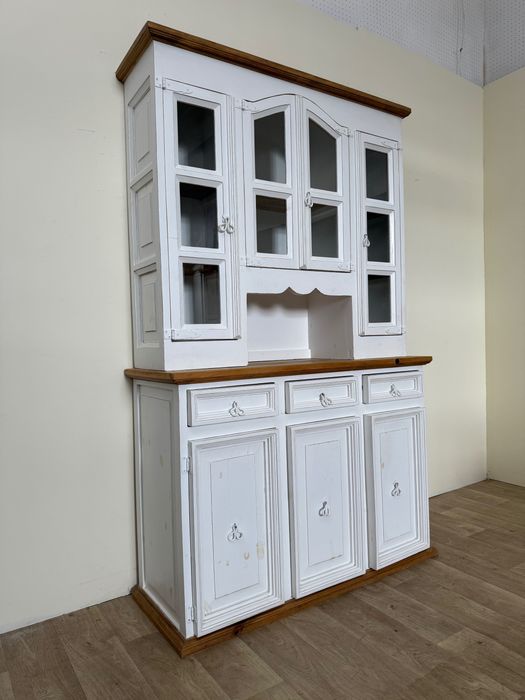 Bufet kredens witryna biały pini drewniany masywny solidny vintage farmhouse rustykalna wiejski