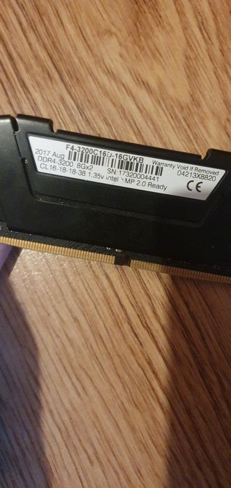 Ram ddr4  16gb kości