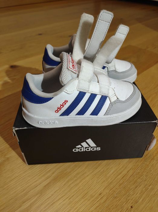 Adidasy dla chłopca