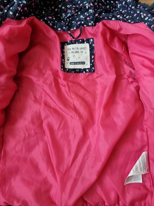 Продам куртку C&A