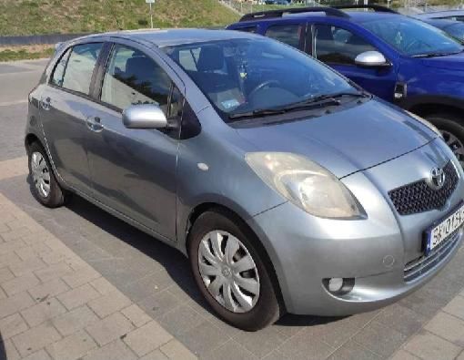 Toyota yaris 2008 r