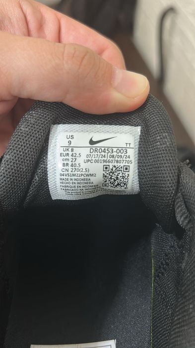 Продам Чоловічі кросівки NIKE AIR MAX PULSE