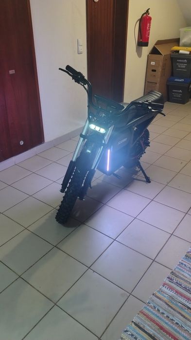 Vendo Iscooter DX5 max nova