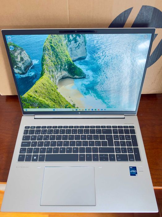 HP Elitebook 860 G10 c/Ecran 16" Tactil|i7-1365u|32Gb|Ssd 1TB|Garantia