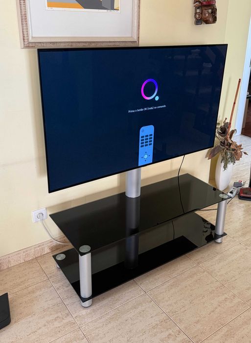 TV LG OLED 55CX LB (OLED - 55'' - 140 cm - 4K Ultra HD - Smart TV) com móvel
