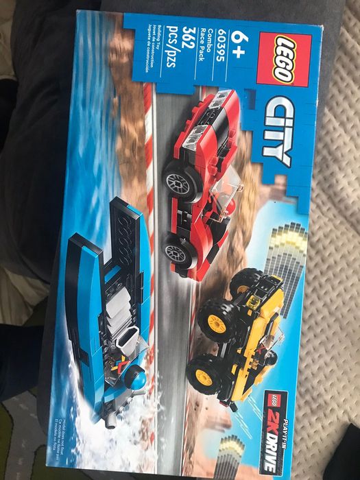 Лего CITY 60395 новий запакований!