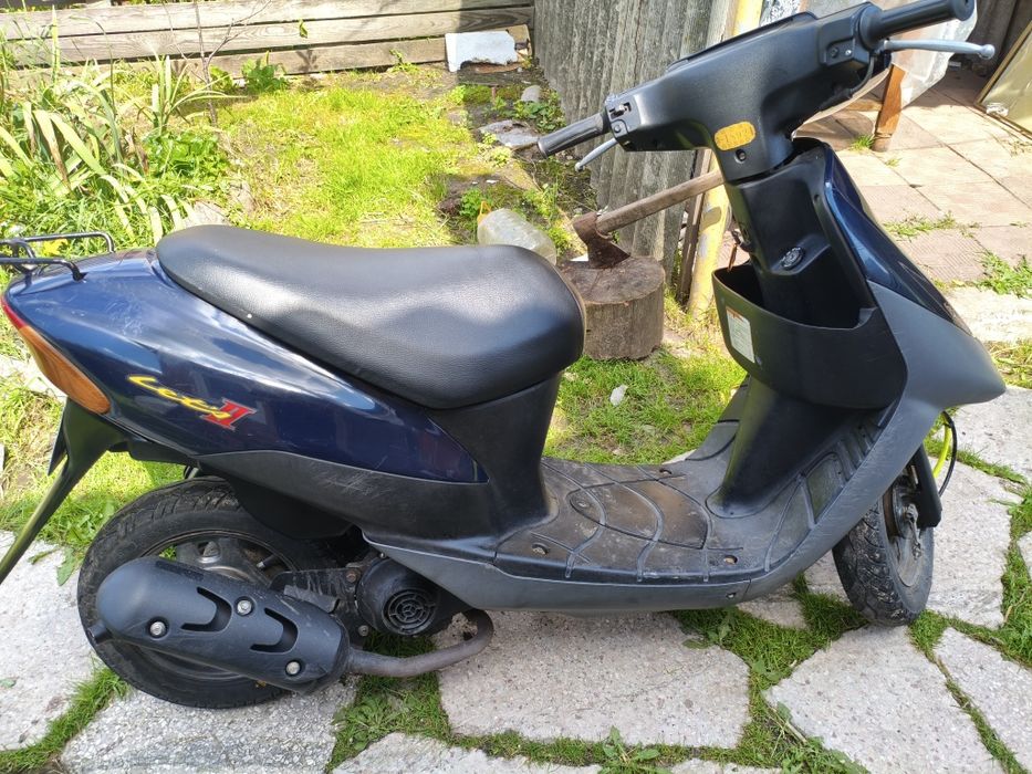 Продам скутер Suzuki lets 2 old
